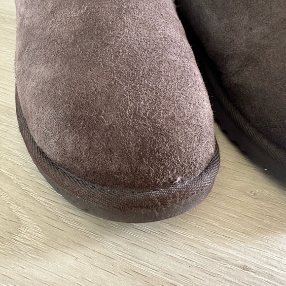 Ugg Classic Short Boot Chestnut - Picture 2 of 7